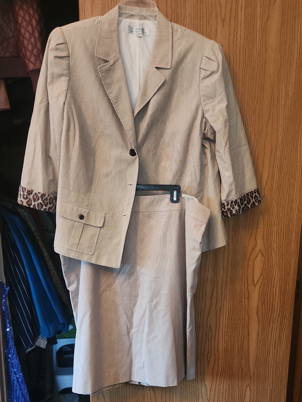 Tahari ASL Tan Blazer and Skirt Set with Leopard Trim